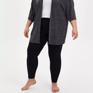 Torrid Black Full Length Signature Waist Fleeced Lined Legging Size 1 or 1X
